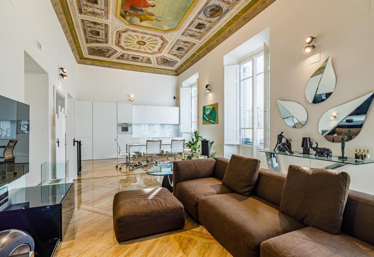 Appartement The House Of The Prime Minister Crispi à Florence Extérieur photo