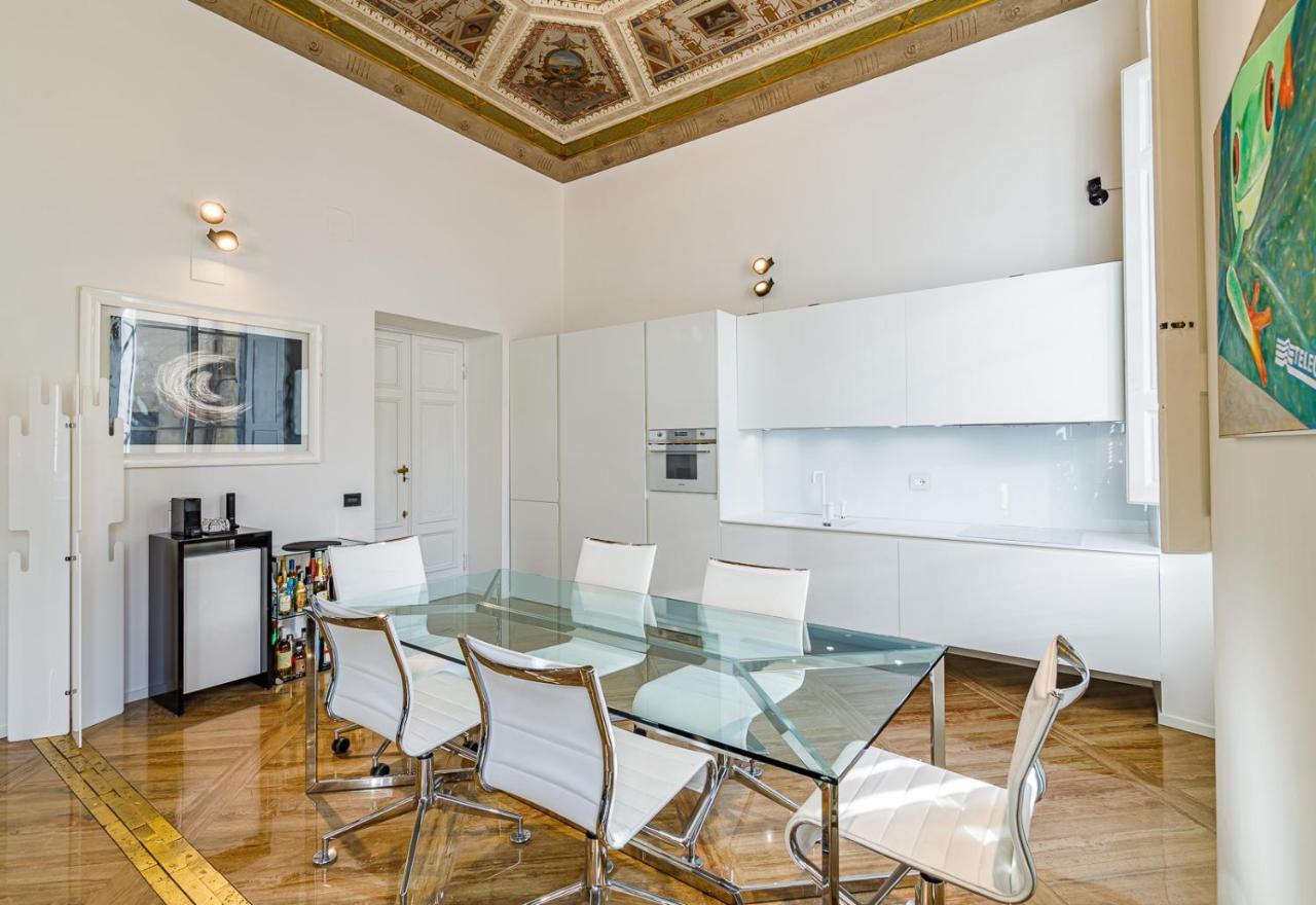 Appartement The House Of The Prime Minister Crispi à Florence Extérieur photo